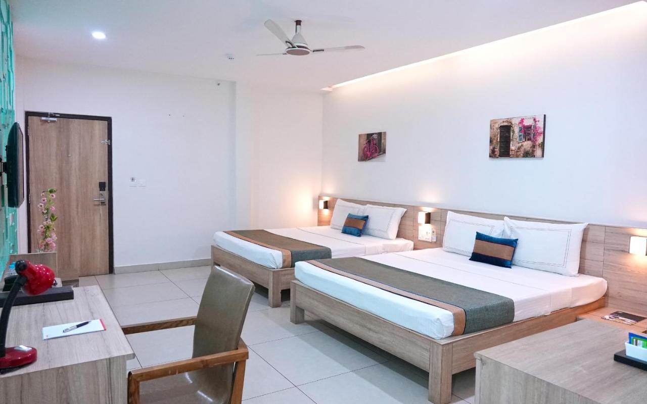 เอ็ม สเตย์ Hotel เชนไน ภายนอก รูปภาพ